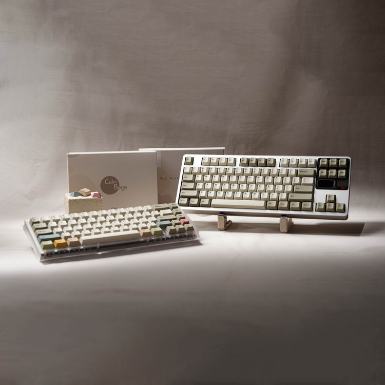 Calm Beige PBT 염료승화 키캡 - 65%